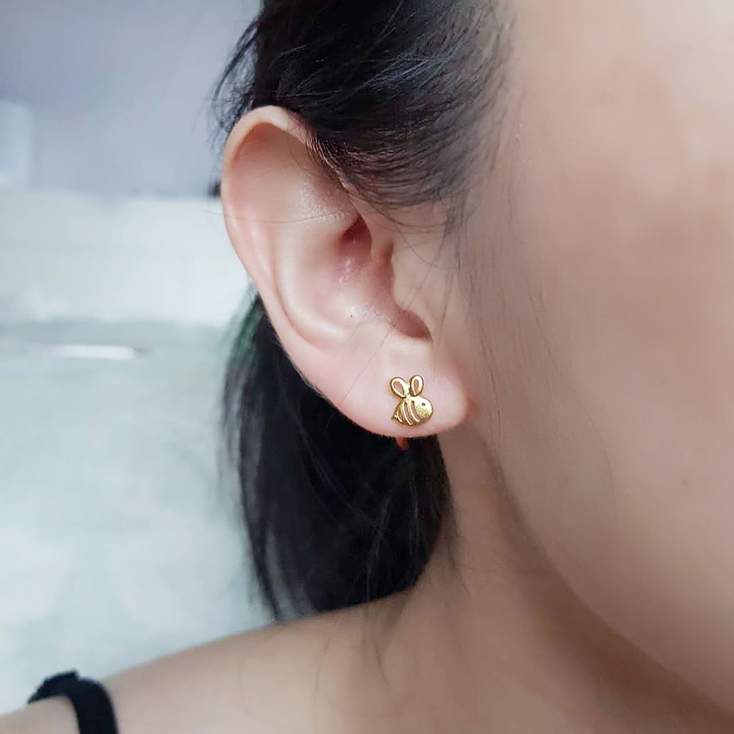 Cut-Out Bumblebee Stud Earrings