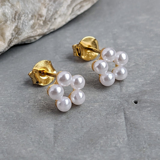 Sterling Silver Gold plated Small Pearl Daisy Flower Stud Earrings