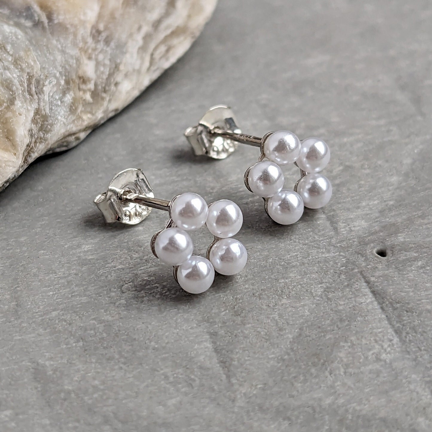 Sterling Silver Gold plated Small Pearl Daisy Flower Stud Earrings