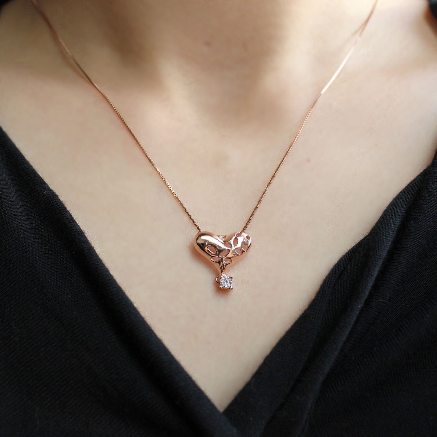 Rose Gold Plated 925 Sterling Silver Love Heart Necklace Pendant A Drop of Love