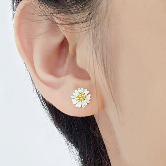 Sterling Silver Daisy Flower Studs Earrings