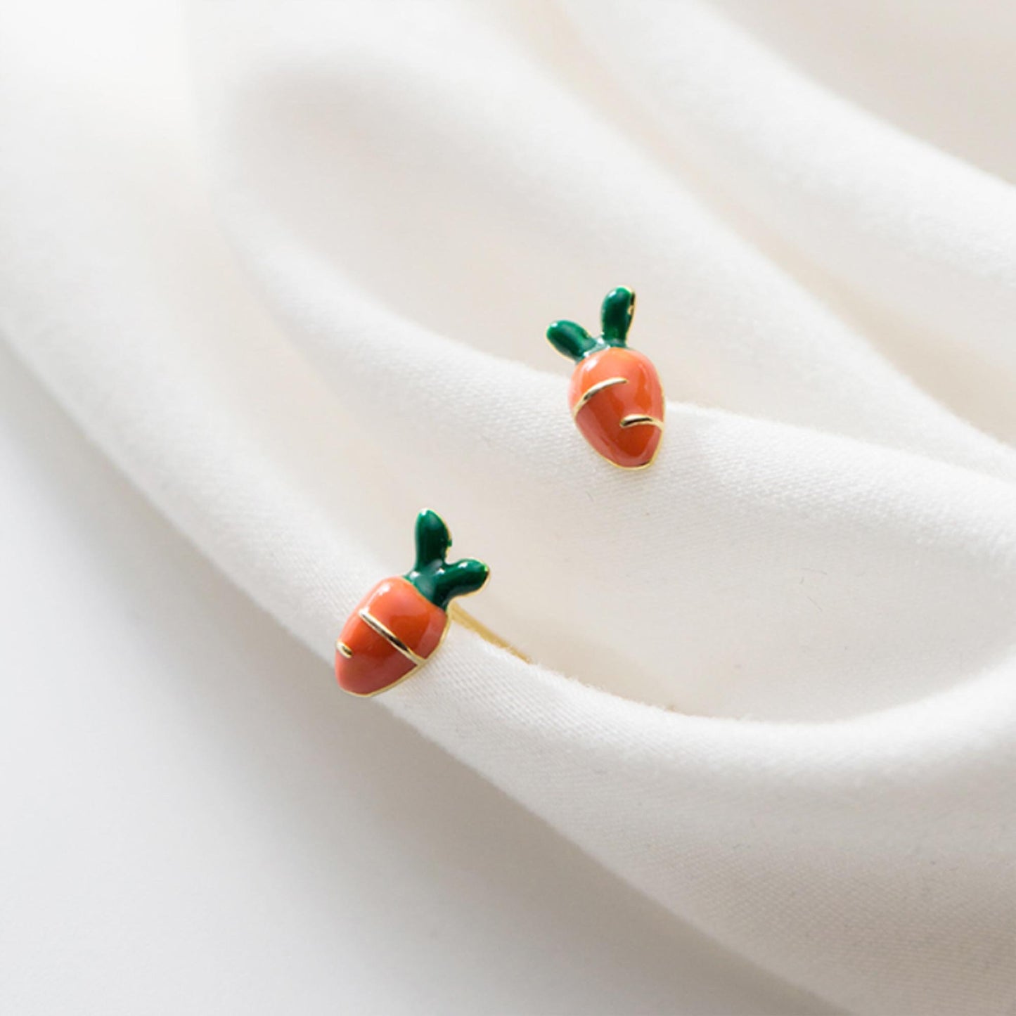 925 Sterling silver crunchy carrot enamel studs earrings orange enamel carrot vegetable studs earrings