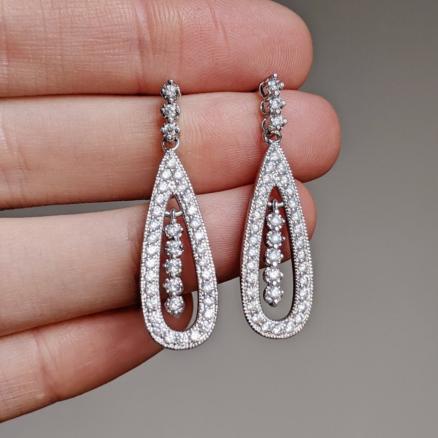 Vintage Inspired Art-Deco Slim Wedding Teardrop Bridal Drop Earrings