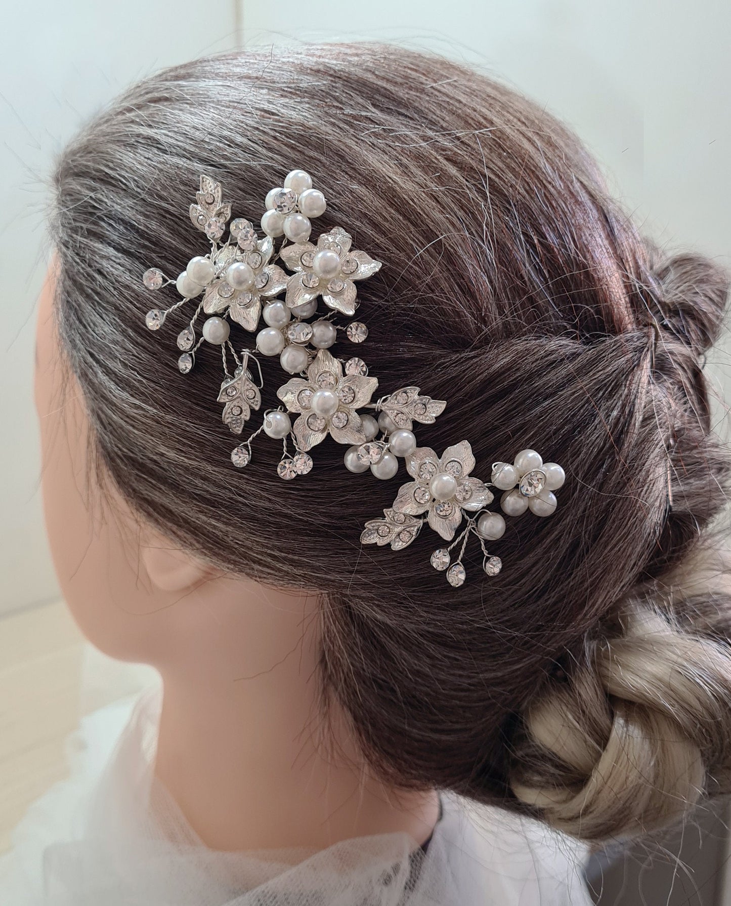 Pearl Flower Leafy Whimsical Diamante Bridal Wedding Hair Side Comb