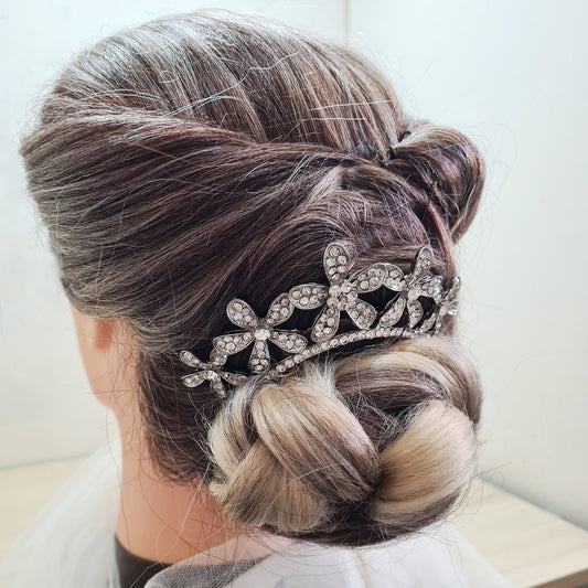 Diamante Daisy Flowers Silver Curved Crescent Bridal Wedding Hair Comb Bridesmaid